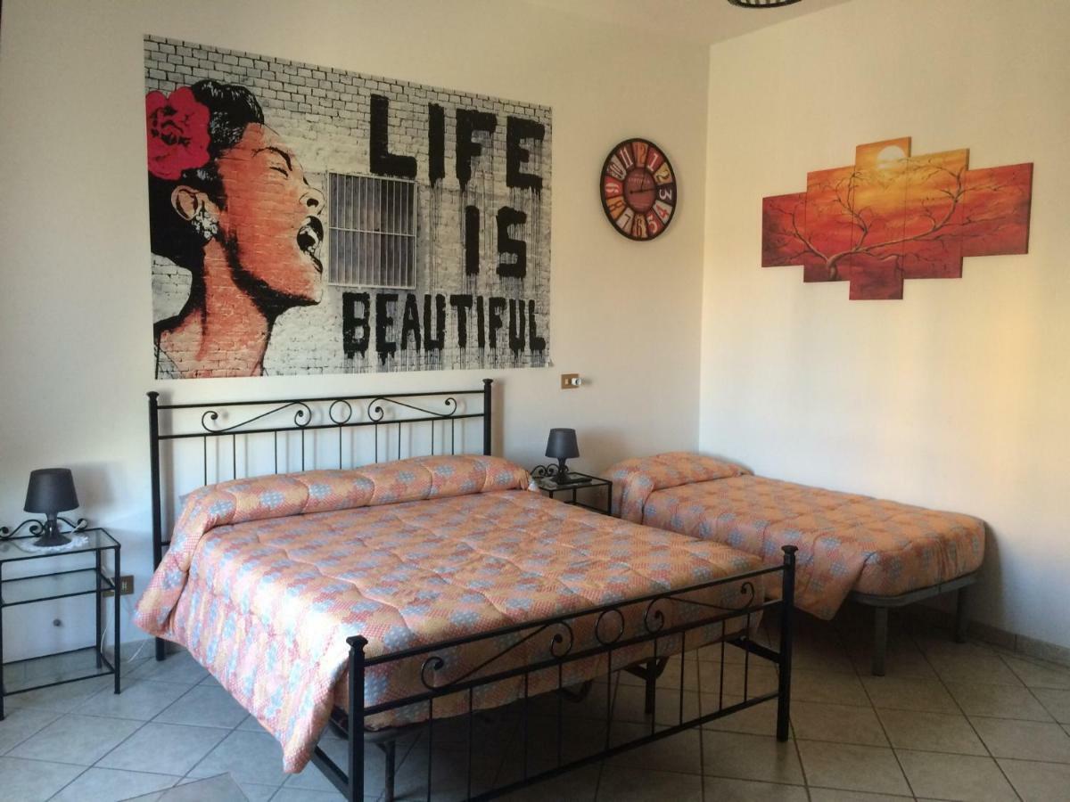 Casa Vacanze La Stazione Bracciano  Buitenkant foto